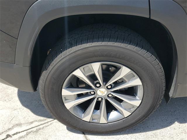 new 2025 Chevrolet Equinox car, priced at $23,401