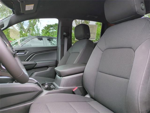 new 2025 Chevrolet Colorado car, priced at $31,079