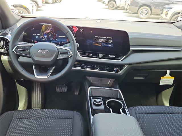 new 2026 Chevrolet Equinox car, priced at $31,040