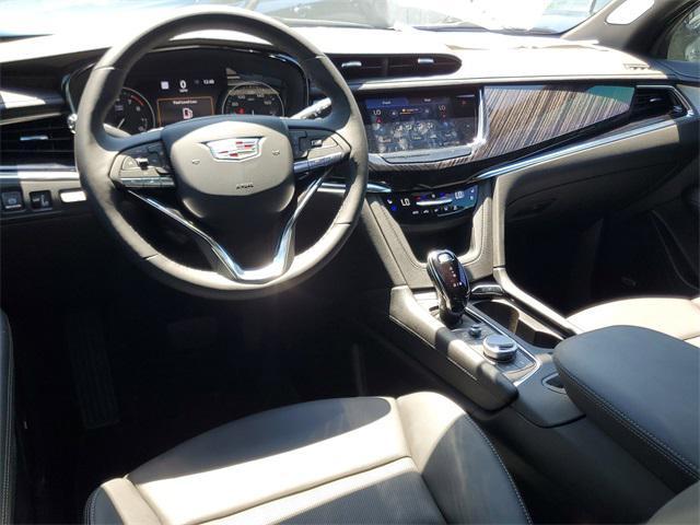 new 2025 Cadillac XT6 car, priced at $59,865
