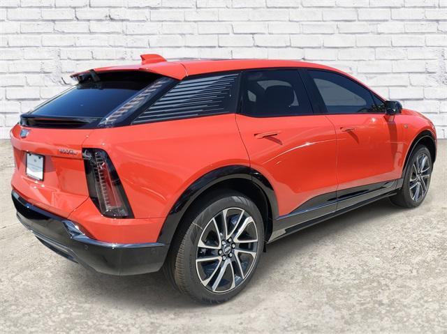 new 2025 Cadillac OPTIQ car, priced at $55,914