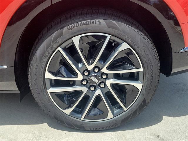 new 2025 Cadillac OPTIQ car, priced at $55,914