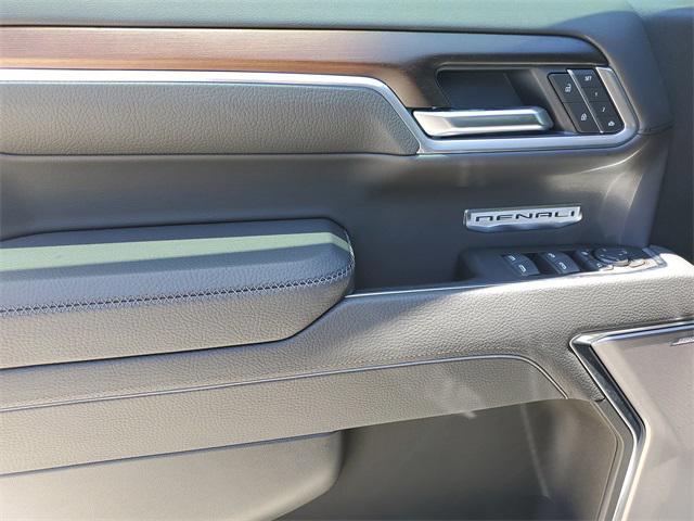 new 2025 GMC Sierra 1500 car