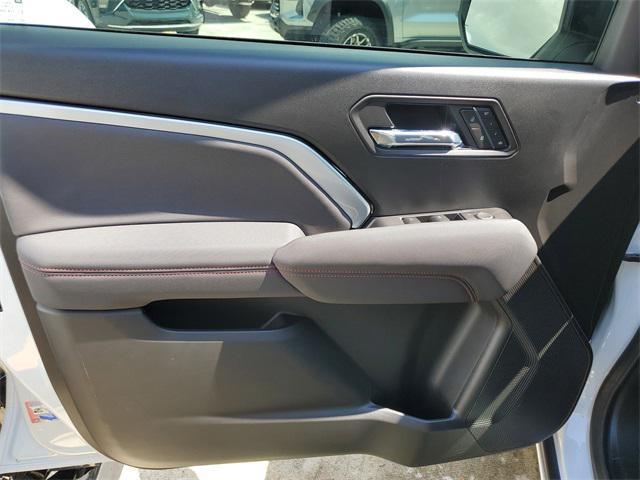 new 2025 Chevrolet Colorado car, priced at $48,274