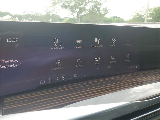 new 2025 Cadillac Escalade ESV car