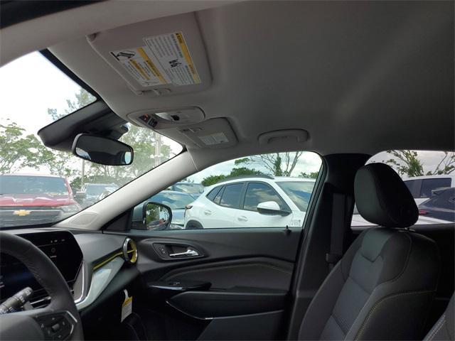 new 2025 Chevrolet Trax car, priced at $25,385