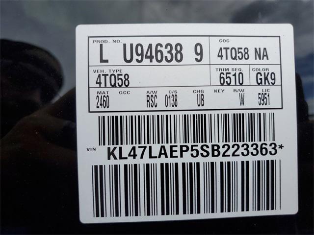 new 2025 Buick Envista car, priced at $26,685