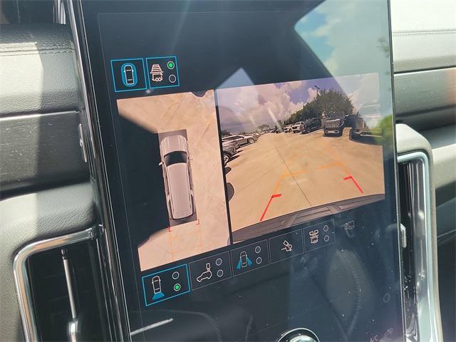 new 2025 GMC Yukon XL car