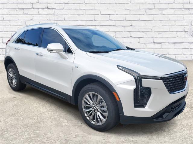 new 2025 Cadillac XT4 car, priced at $42,215