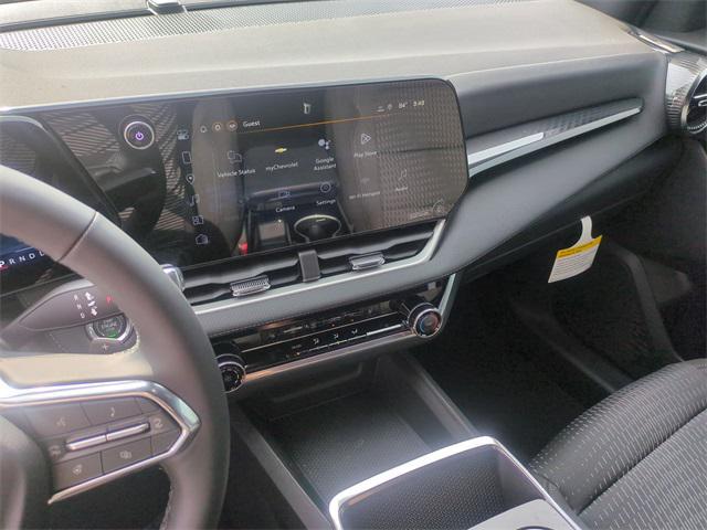 new 2026 Chevrolet Equinox car, priced at $29,523