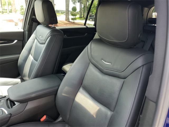 used 2023 Cadillac XT6 car, priced at $37,995