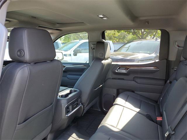 new 2025 GMC Sierra 1500 car, priced at $61,372