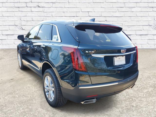 new 2025 Cadillac XT5 car, priced at $37,315