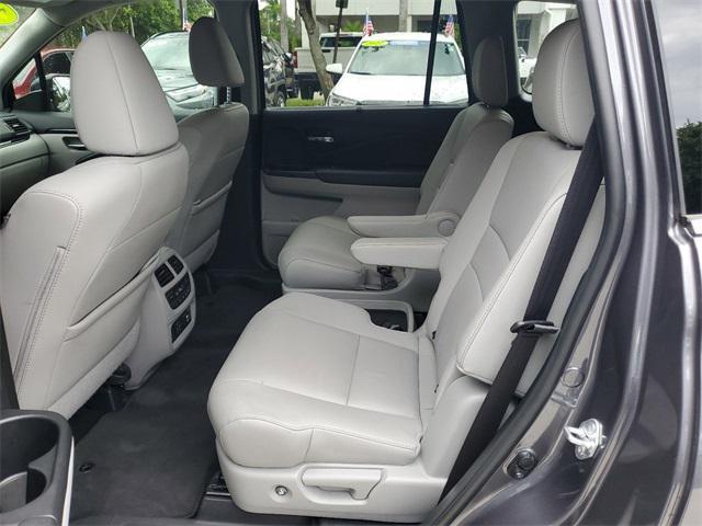 used 2022 Honda Pilot car, priced at $32,499