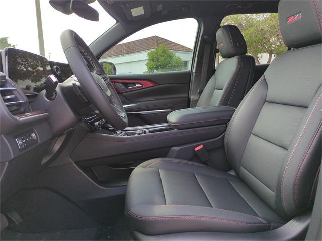 new 2025 Chevrolet Traverse car, priced at $49,912