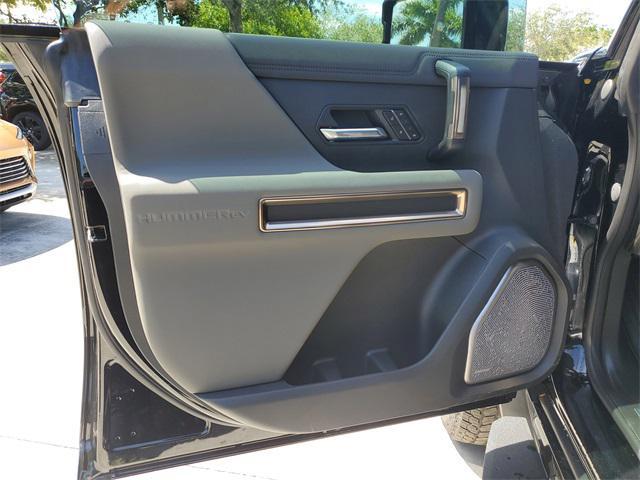 new 2025 GMC HUMMER EV SUV car, priced at $96,605