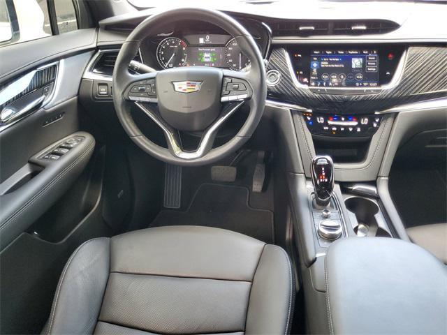 used 2024 Cadillac XT6 car, priced at $50,467