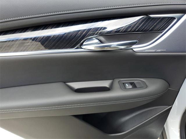 used 2024 Cadillac XT6 car, priced at $50,467