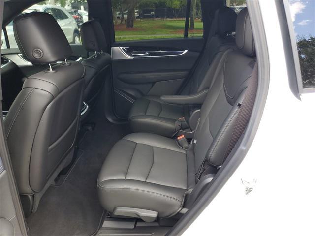 used 2024 Cadillac XT6 car, priced at $50,467