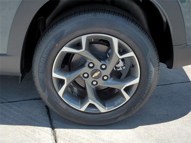 new 2025 Chevrolet Trax car, priced at $24,472