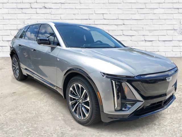 new 2025 Cadillac LYRIQ car, priced at $60,590