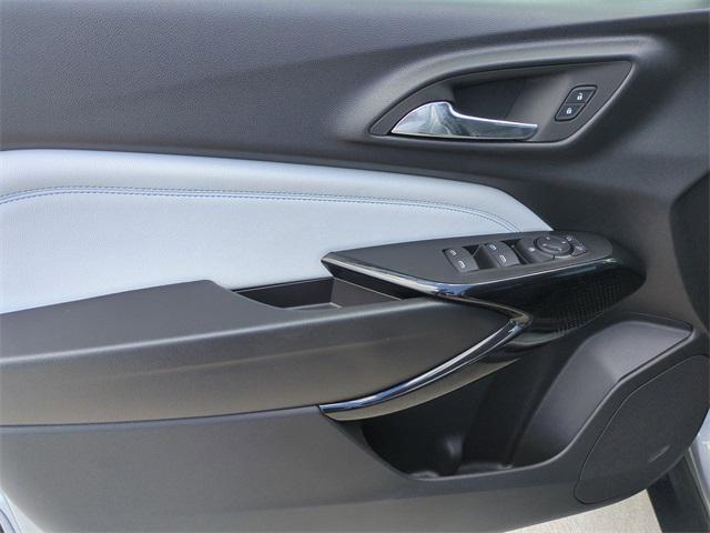 new 2025 Chevrolet Trax car, priced at $21,662