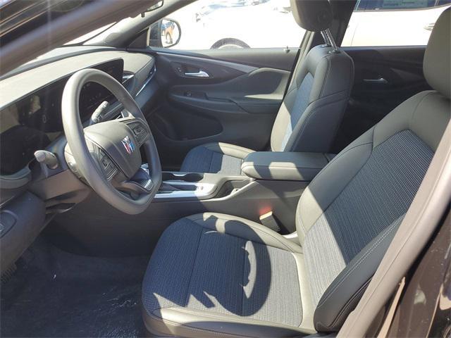 new 2025 Buick Envista car, priced at $25,828