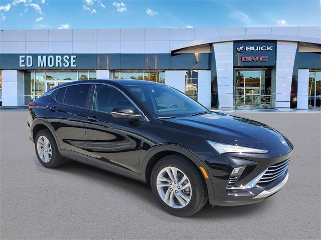new 2025 Buick Envista car, priced at $25,828