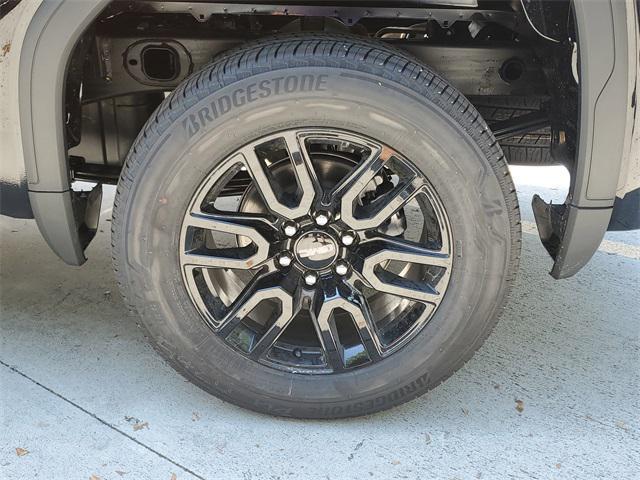 new 2025 GMC Sierra 1500 car, priced at $51,862