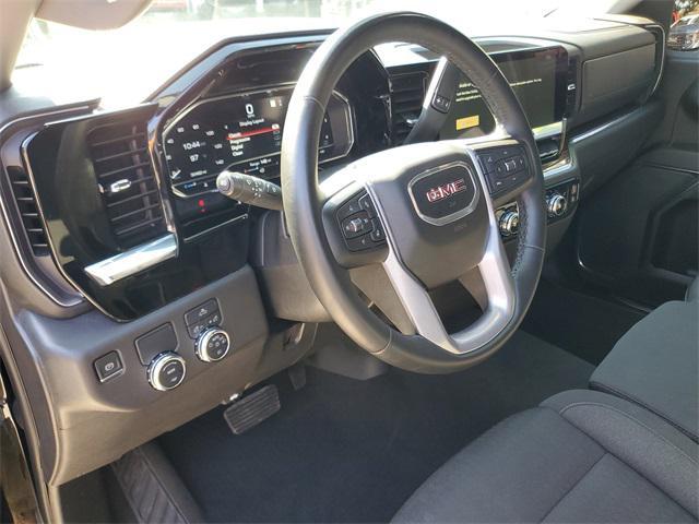 used 2023 GMC Sierra 1500 car, priced at $35,600
