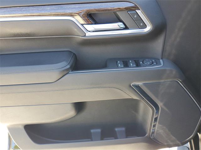 used 2023 GMC Sierra 1500 car, priced at $35,600