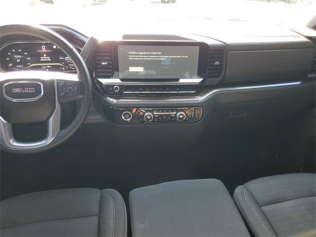 used 2023 GMC Sierra 1500 car, priced at $35,600