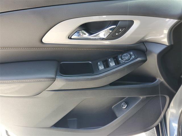 used 2020 Chevrolet Traverse car, priced at $17,929