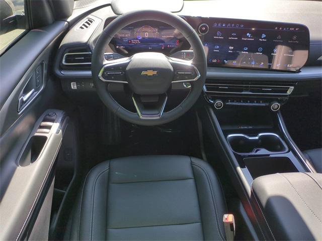 new 2025 Chevrolet Traverse car, priced at $42,532