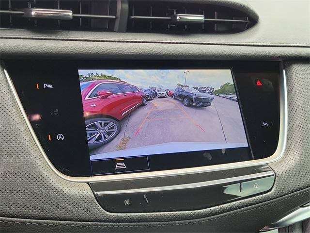 new 2025 Cadillac XT6 car, priced at $49,815