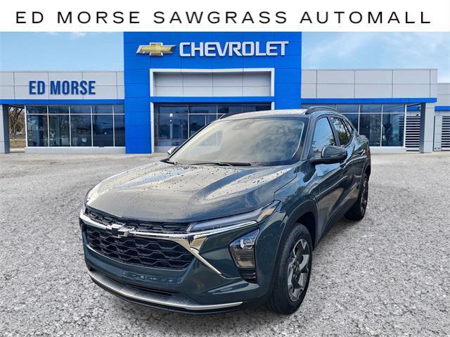 new 2025 Chevrolet Trax car, priced at $25,735
