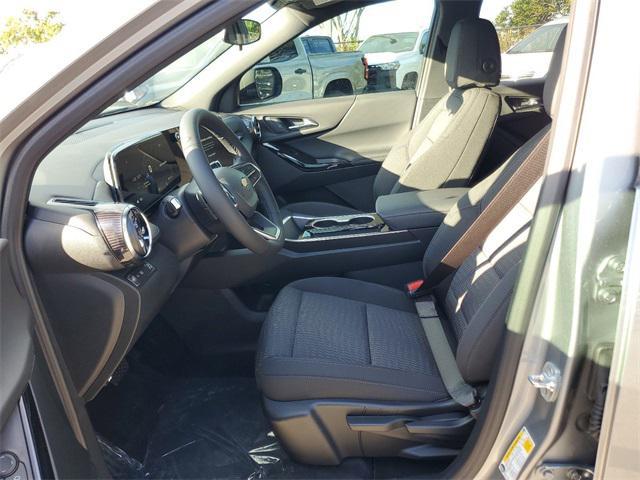 new 2025 Chevrolet Equinox car, priced at $23,401