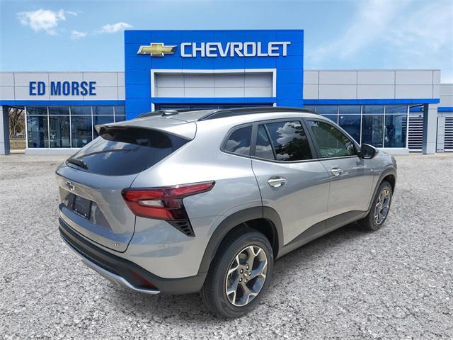 new 2025 Chevrolet Trax car, priced at $25,735