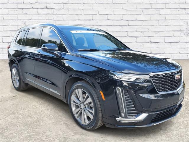 used 2022 Cadillac XT6 car, priced at $33,999