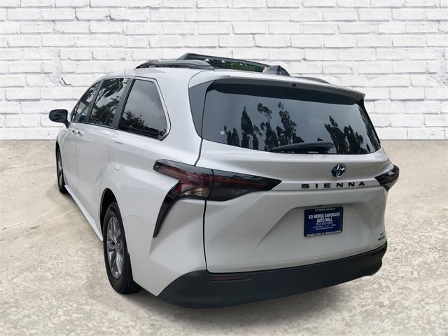 used 2024 Toyota Sienna car, priced at $40,999