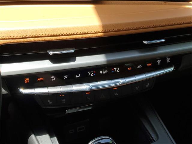 new 2024 Cadillac XT4 car, priced at $48,040