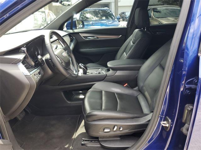 used 2023 Cadillac XT6 car, priced at $31,185