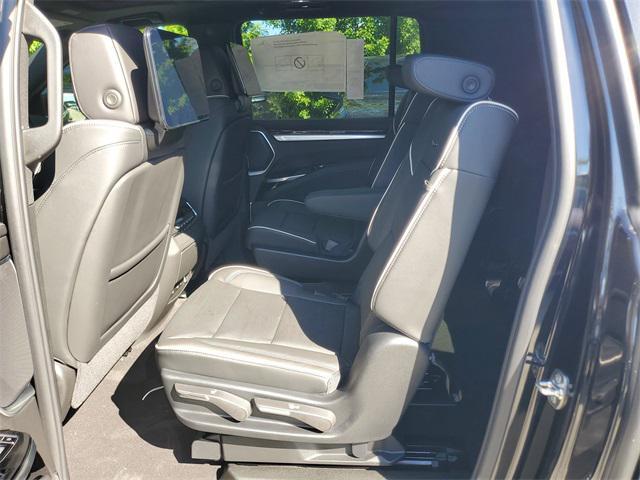 new 2026 Cadillac Escalade ESV car