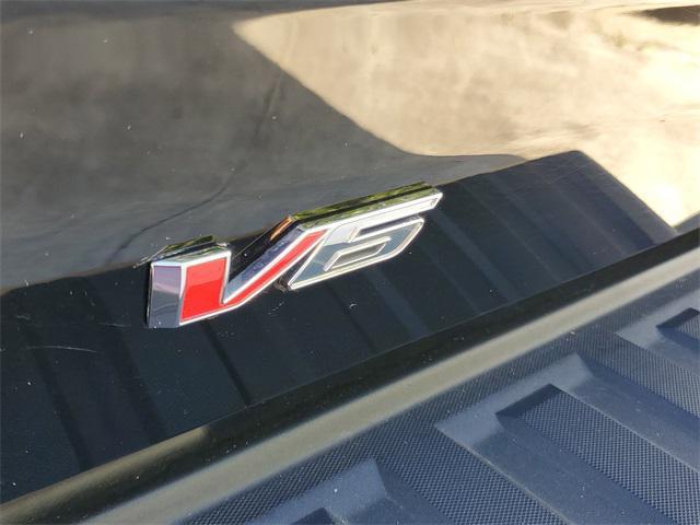 used 2022 GMC Canyon car, priced at $25,995