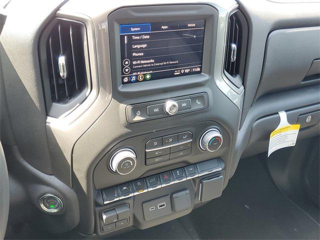new 2025 Chevrolet Silverado 1500 car, priced at $36,301