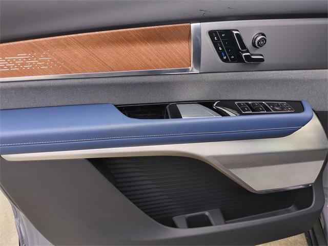 new 2026 Cadillac VISTIQ car, priced at $94,215