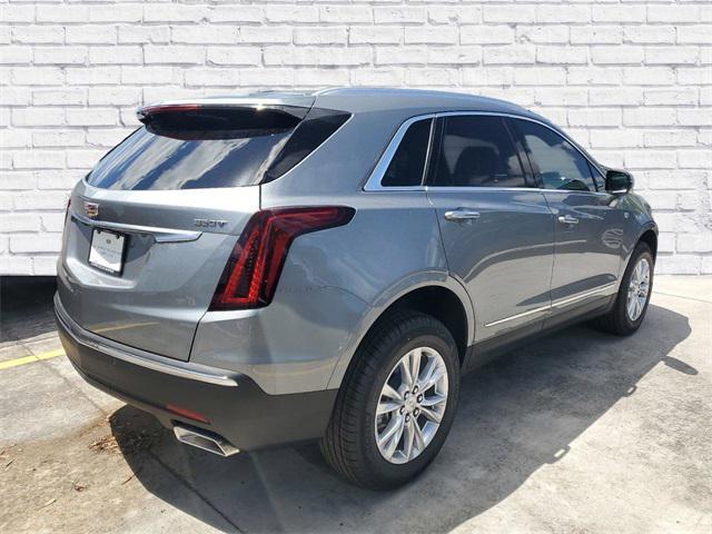 new 2024 Cadillac XT5 car, priced at $45,290