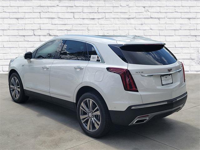 new 2025 Cadillac XT5 car, priced at $54,490