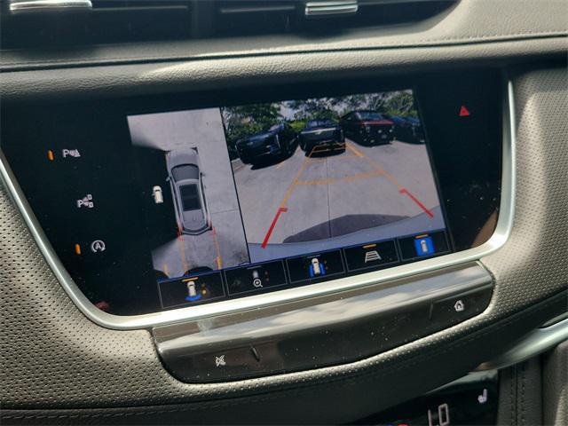 new 2025 Cadillac XT5 car, priced at $54,490