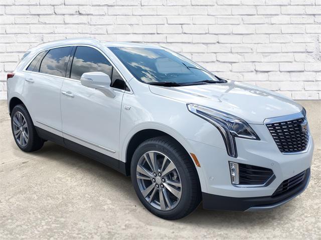 new 2025 Cadillac XT5 car, priced at $54,490